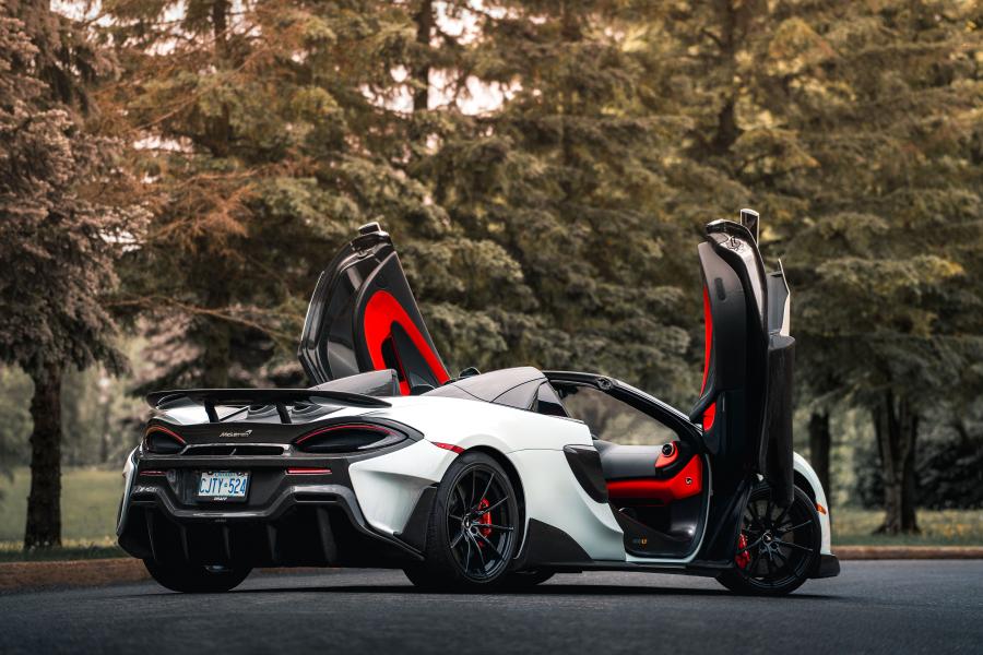  McLaren 600LT Spider 2019 года  (NA) (фото 6 из 41)
